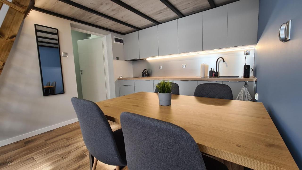 Apartament Parkowy Antresola Гнезно Экстерьер фото